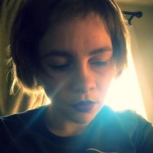 Meet your Posher, Avery